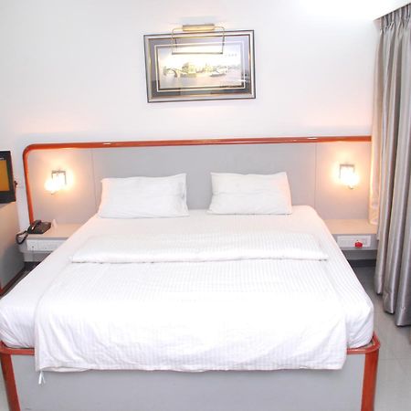 Blue Diamond The Hotel Korba ภายนอก รูปภาพ
